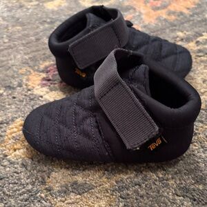 Teva Kids Navy Quilted Slip-On Hook-and-Loop Slippers